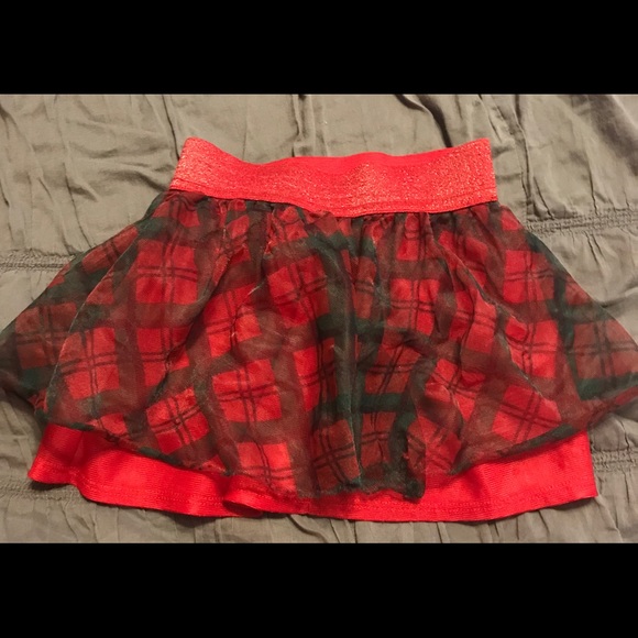 Infant Plaid Tutu Skirt - Picture 2 of 2